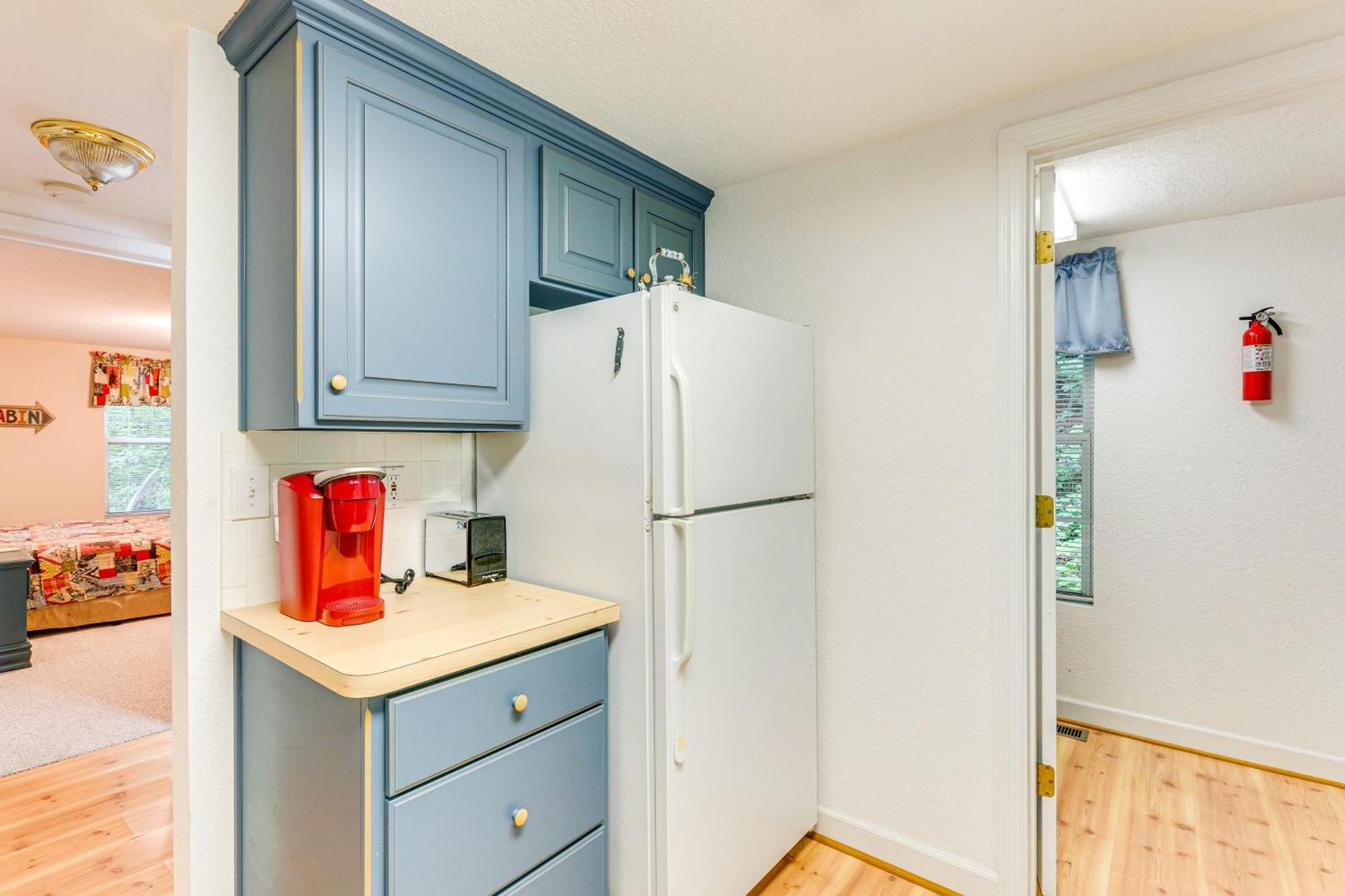 Hayesville Secluded Cabin With Porch - 7 Miles To Lake Chatuge! מראה חיצוני תמונה