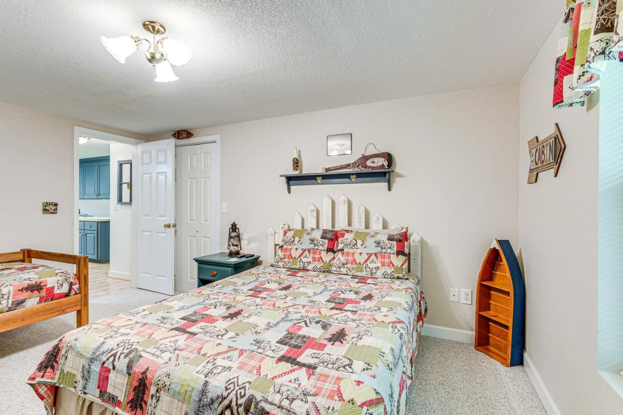 Hayesville Secluded Cabin With Porch - 7 Miles To Lake Chatuge! מראה חיצוני תמונה